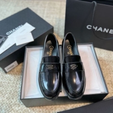 Chanel Low Shoes